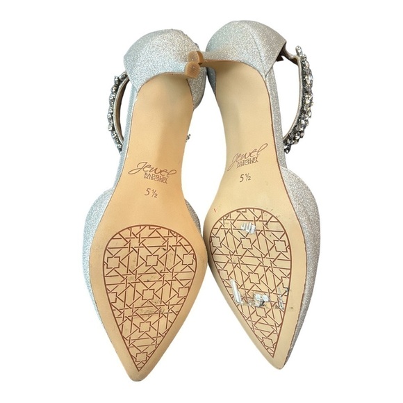 JEWEL BADGLEY MISCHKA Women's Robles Evening Pumps in silver - Picture 13 of 15